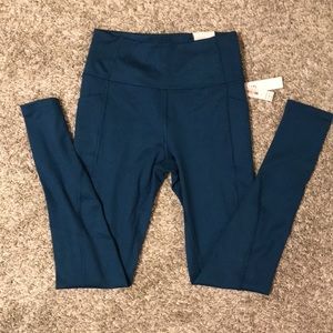 NWT Victoria’s Secret Leggings